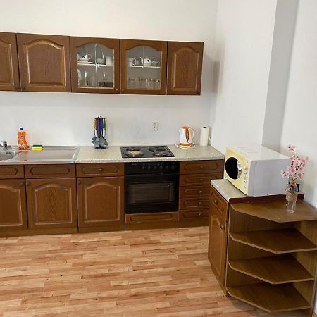 Apartman 10 Prazska Apartment Usti nad Labem Bagian luar foto