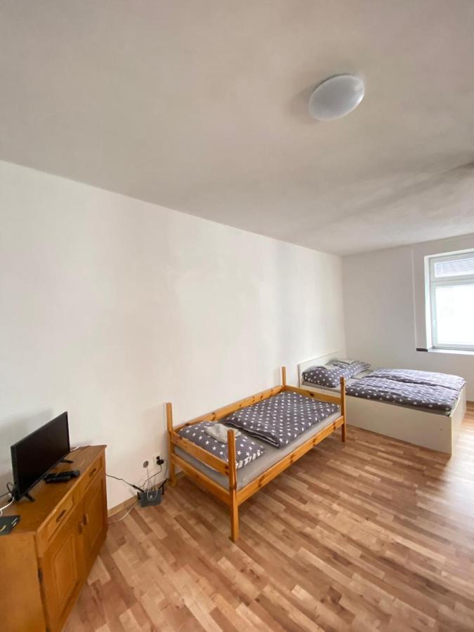 Apartman 10 Prazska Apartment Usti nad Labem Bagian luar foto